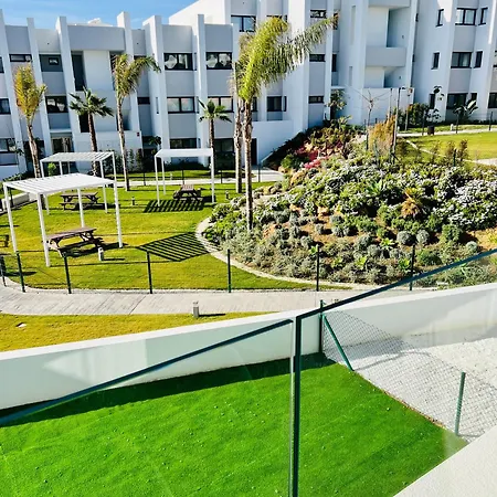Moderne Et Cosy Avec Piscine, Jacuzzi, Salle De Sport Et Billard Estepona